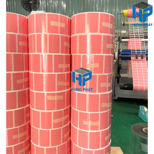 Giấy Decal màu hồng in tem nhãn mã vạch