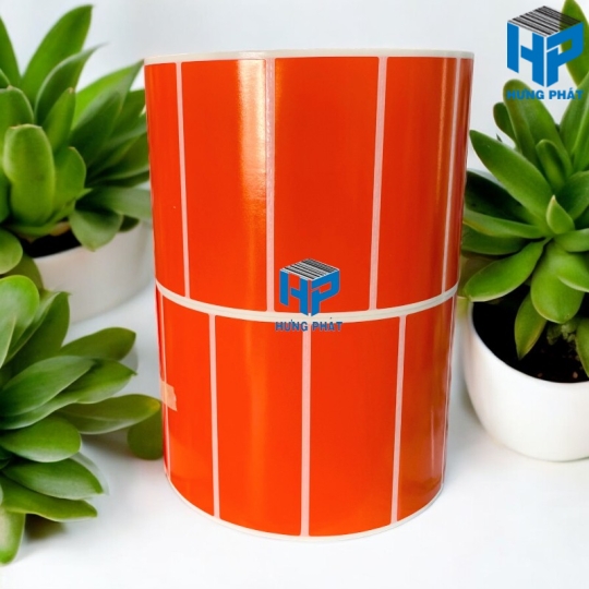 Giấy decal màu đỏ in tem nhãn mã vạch